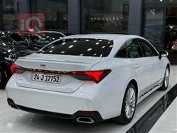 تويوتا أفالون